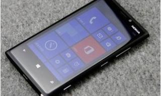 诺基亚lumia920报价 诺基亚920现在还能用吗
